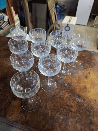 Ein elegantes retro weinglas - elegantes,