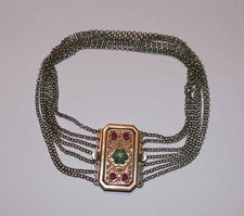 Sechsreihige Kropfkette in 835