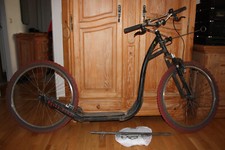 Blauwerk Downhill Sidewalker, Tretroller, neuwertig, mit Magura Öldruckbremsen