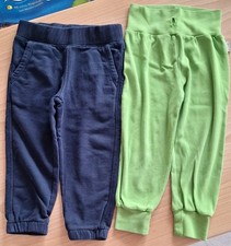 2 Jogginghosen, Gr. 92/98, blau/grün, mit verstellbarem Bund, s. Oliver + Jakoo 