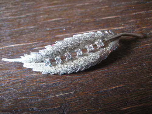 Elegante blatt brosche 900er - blatt,
