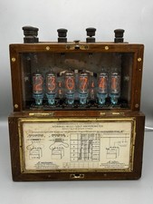 Einzigartige Nixie Uhr mit