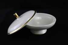 Sehr schöne Deckeldose von