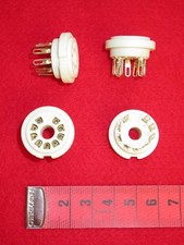 1x NOVAL Röhrenfassung NEU