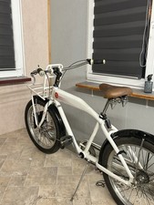 Edler Retro-Cruiser im "Racing