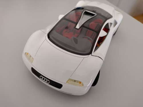 Modellauto audi avus mit - 1:18,