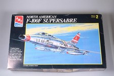 AMT ERTL 8892 Modellbausatz