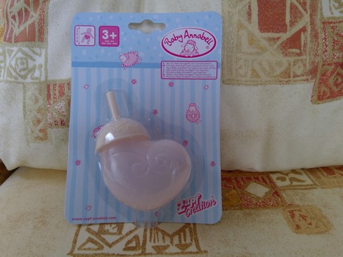 Eine nagelneue baby annabell - eine,