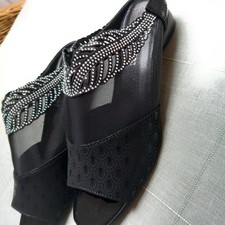 Nagelneue Pantoletten Gr.38