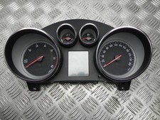 Kombiinstrumente Opel ASTRA J