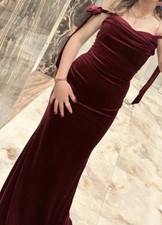 Abendkleid oder Ballkleid aus