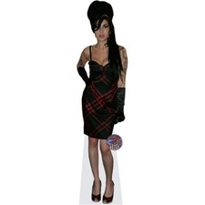 Amy Winehouse Pappaufsteller lebensgross