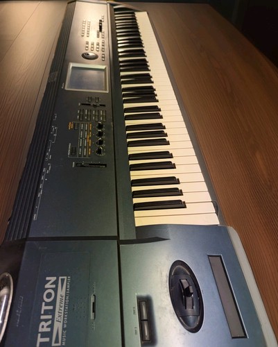 Korg triton extreme - korg,