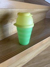 Tupper Junge Welle Schüttel-Mix-Trink-Becher Shaker 330 mit Aufsatz grün/gelb