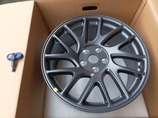 Neue Tesla Model 3 Alufelge