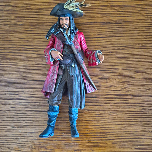 Captain jack sparrow - captain,