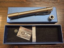 Reylight, Penlight, Titanium