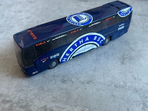 Wiking o 404 rhd - 1:87,