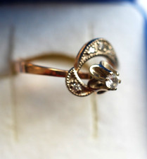Goldener Ring. 585 Probe. Neu