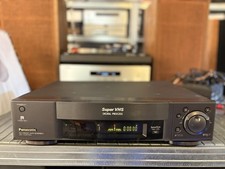 Panasonic NV-HS950EG High-End SVHS Video Cassette Recorder -  Defekt