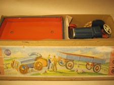 Gescha Raupen-Traktor mit Anhänger US-Zone im Originalkarton Blechspielzeug