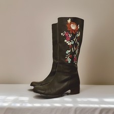 hochwertige Echtleder Stiefel Gr.40 von SFERA dklbraun mit Stickerei. NP 129€