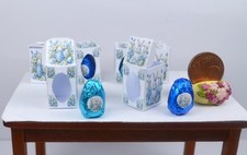 *~ *  2 Präsenteier in