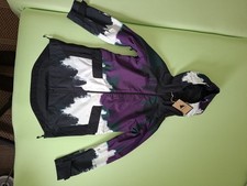 Neue Damenskijacke von BURTON