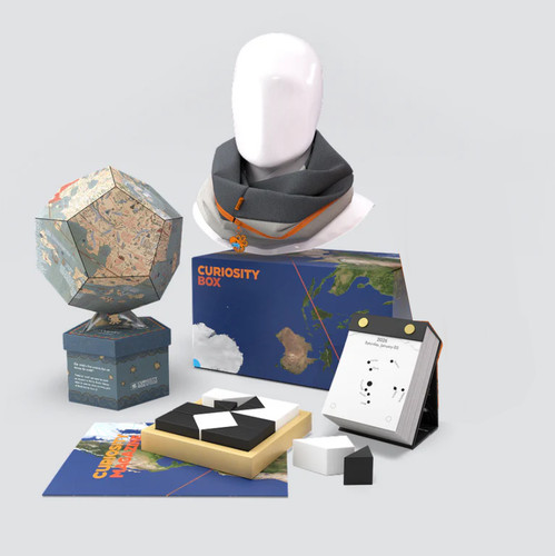 Curiosity box winter 2025 - box,