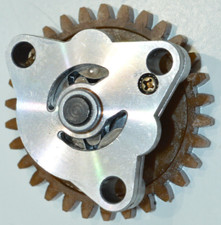 SUZUKI GN 125 ÖLPUMPE MOTORÖLPUMPE SCHMIERSTOFFPUMPE OIL PUMP