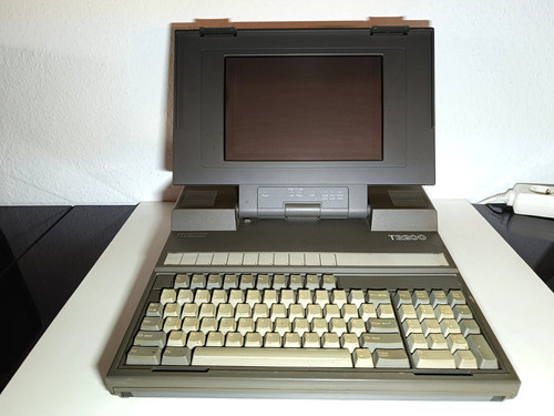 Retro notebook toshiba - pc,