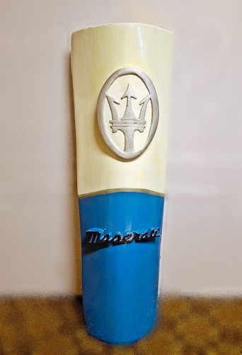 Maserati emblem auf - emblem, basis
