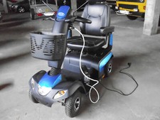 E-Scooter Invacare Orion Metro 6 Farbe : blau leichte Gebrauchsspuren Akkus neu
