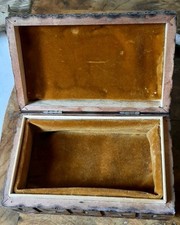 Altes Handgeschnitztes
