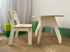 Kindersitzgruppe mit Tisch und Stuhl - Steck-Montage