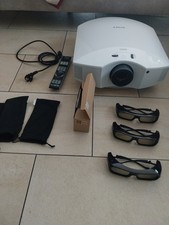 Sony VPL-HW55ES 3D Beamer - Full HD (1920 x 1080) + 3x  Sony 3D Brille