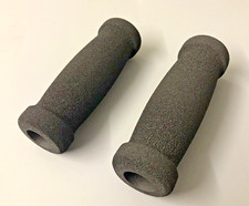 Griffe Moosgummi offen schwarz