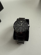Emporio Armani Herrenuhr Chronograph Edelstahl schwarz Modell AR2485 getragen