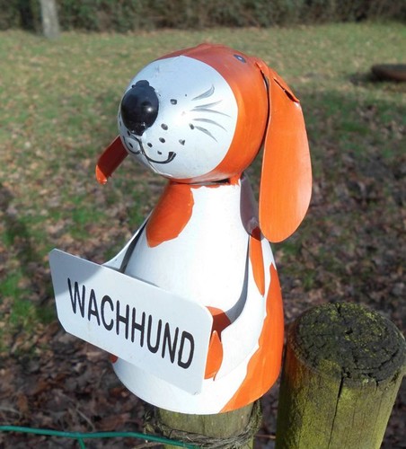 Zaunfigur pfahlhocker - zaunfigur,