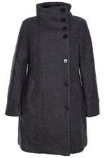 s Oliver Bouclé Mantel