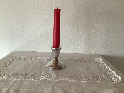 Eine flammiger leuchter - flammiger,