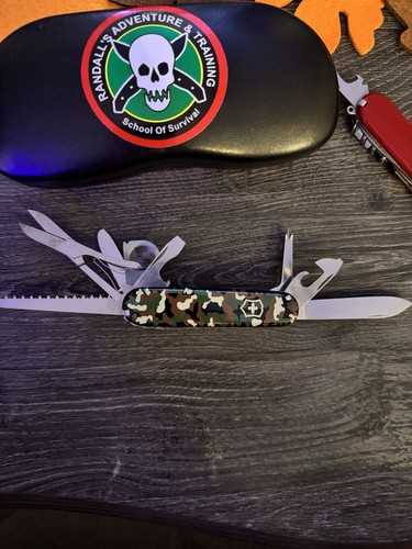 Victorinox woodsman - victorinox,