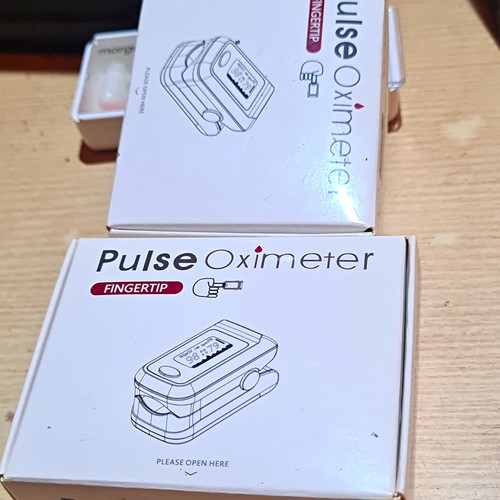 Pulse fingeroximeter - 2x,