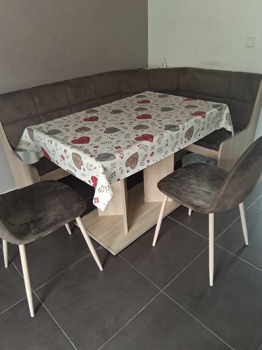 Eckbankgruppe mit tisch - ,, zwei