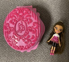 Bratz Mini Haus house mit Mini Puppe doll Yasmin  sehr selten rare