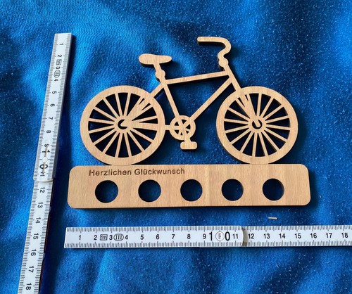 Fahrrad aus holz - fahrrad,