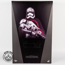 Captain Phasma MMS328 Hot Toys Star Wars 1/6 Figur OVP Sideshow