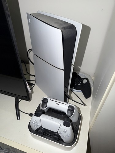 Verkaufe mein ps5 500 mit - gb,