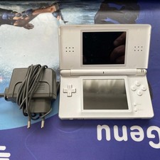 Nintendo DS Lite  - Defekt/Bastler(startet nicht) - mit Spielen