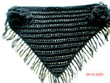 Dreiecktuch Stola Schultertuch schwarz Dirndl Halstuch Tuch m.Fransen handgestr